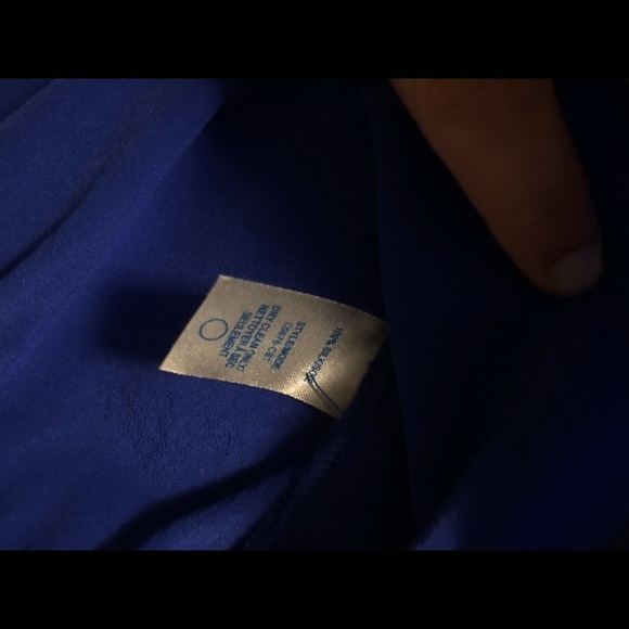 ❤️Charlie Jade Blue Blouse Size XS - Picture 8 of 9